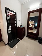 Subhas Hotel