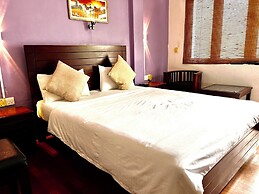 Subhas Hotel