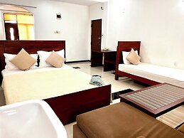 Subhas Hotel