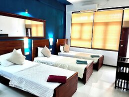 Subhas Hotel