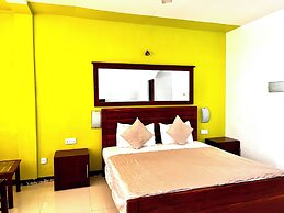 Subhas Hotel