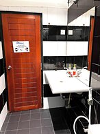Subhas Hotel