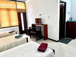 Subhas Hotel