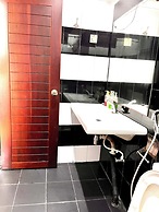 Subhas Hotel