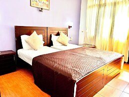 Subhas Hotel