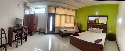 Subhas Hotel
