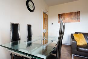 Novelty Suites - Roslin Street