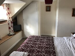The Pecking Mill Inn