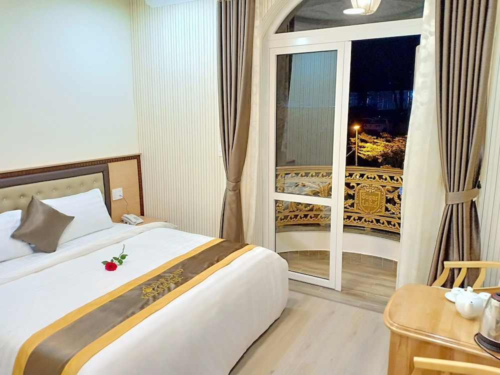 Sugar Land Villa Hotel Dalat