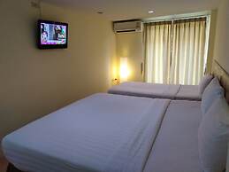 R2 Zleeping Boutique Hotel