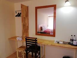 R2 Zleeping Boutique Hotel