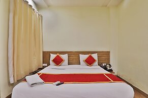 Hotel Aarya