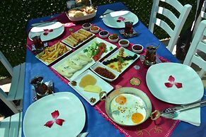Azra Apart & Otel