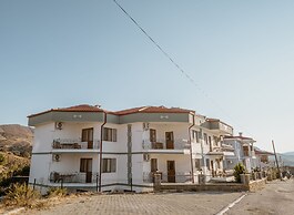 Azra Apart & Otel