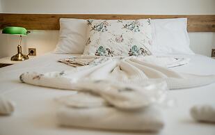 Azra Apart & Otel