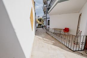 Azra Apart & Otel