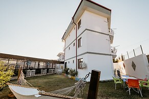 Azra Apart & Otel