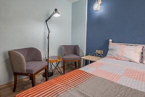 Sahika Konuk Evi