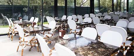 Assos Altin Hotel
