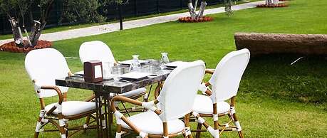 Assos Altin Hotel