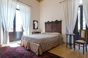 Alcalà Living B&B