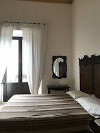 Alcalà Living B&B