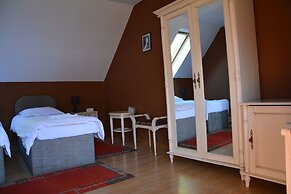 Cristian Inn