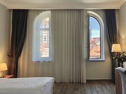Hotel O. Galogre