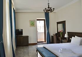 Hotel O. Galogre