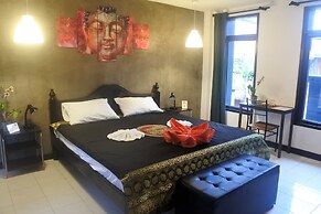 Hi Karon Beach Hotel