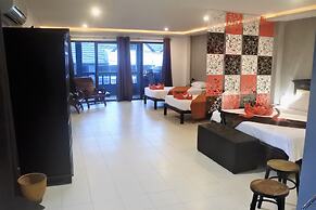 Hi Karon Beach Hotel