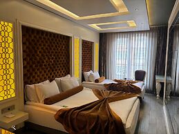 Hotel Zade