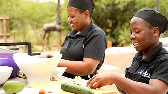 Lindiwe Safari Lodge