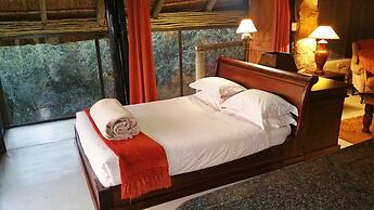 Thulani Game Lodge And Eco Estate
