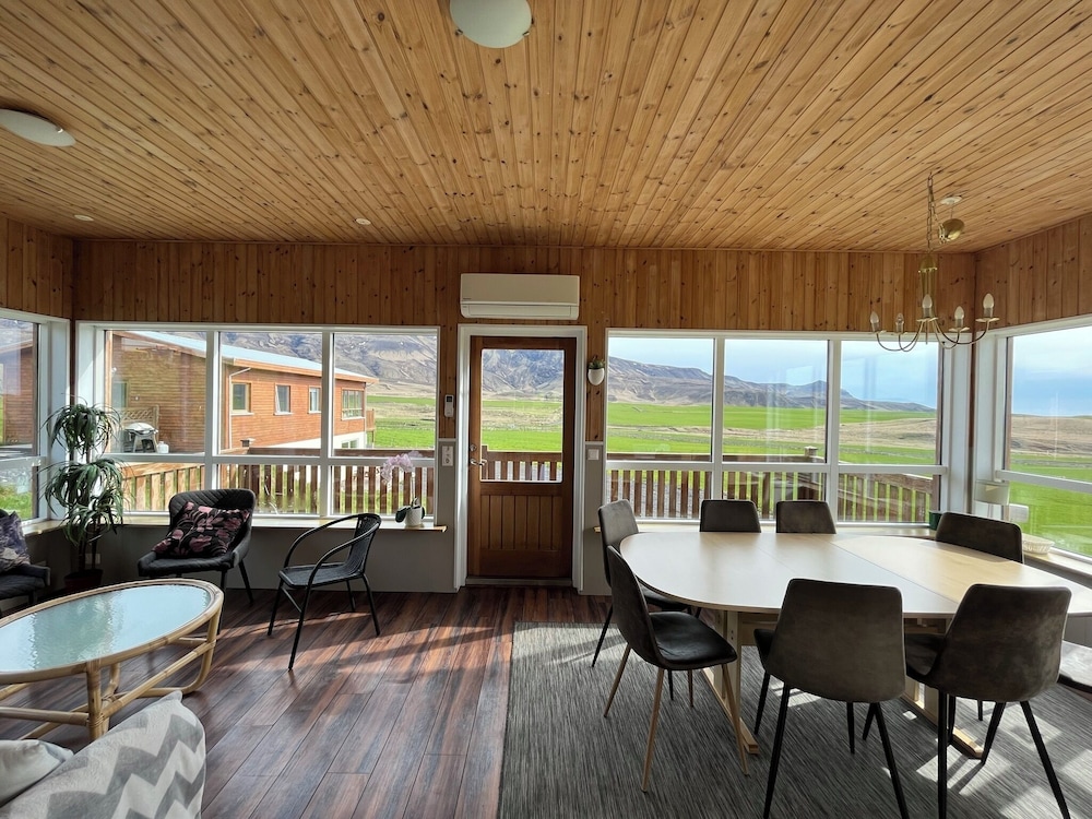 Stóra Mörk Guesthouse