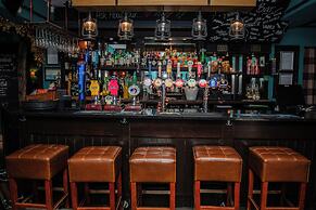 Grantham Arms