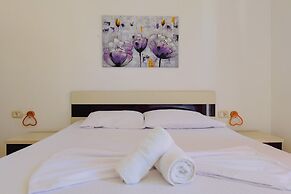 Hotel Argjiro