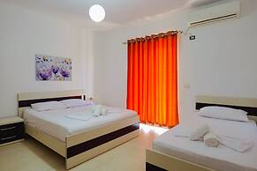 Hotel Argjiro