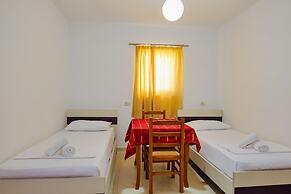 Hotel Argjiro