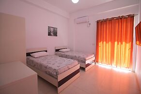 Hotel Argjiro