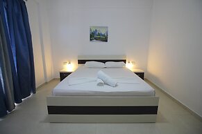 Hotel Argjiro
