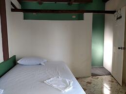 Zapote Tree Inn