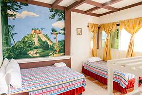 Zapote Tree Inn