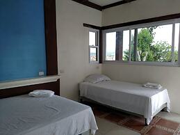 Zapote Tree Inn