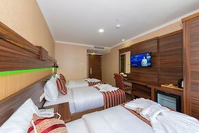 Vision Deluxe Hotel