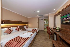 Vision Deluxe Hotel