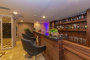 Vision Deluxe Hotel