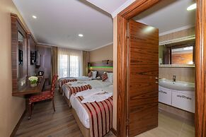 Vision Deluxe Hotel