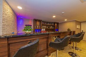 Vision Deluxe Hotel