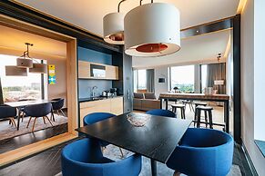 ANDAZ MUNICH SCHWABINGER TOR, BY HYATT